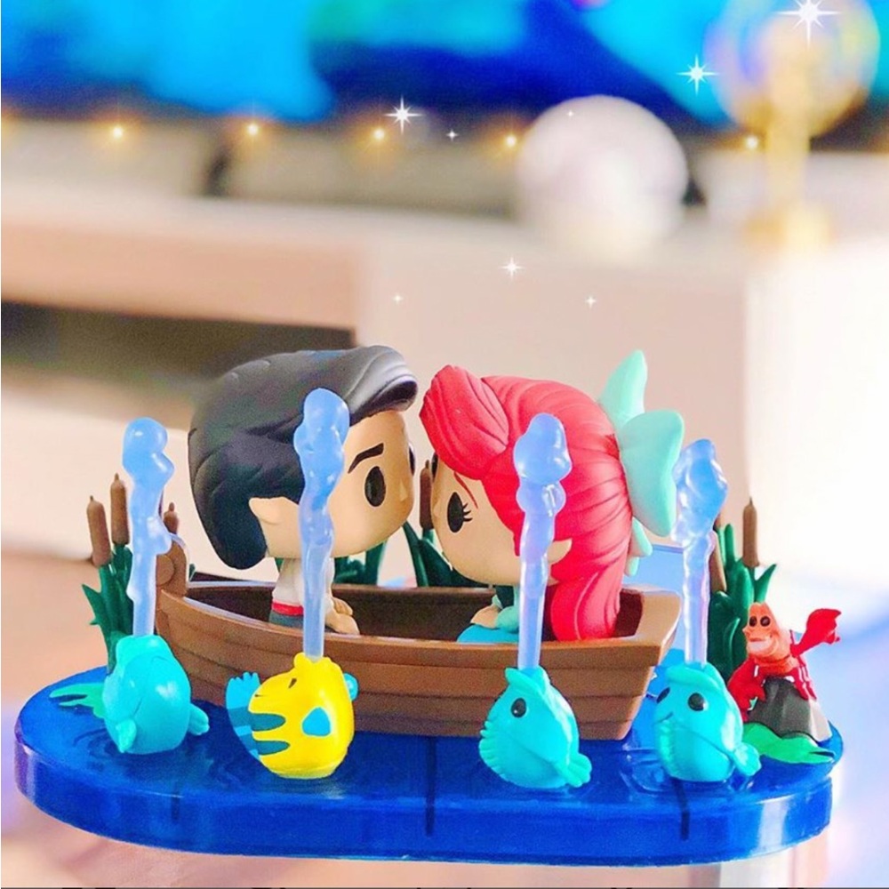 Vaulted New in Box Disney's The Little Mermaid "Kiss the Girl" Funko Pop